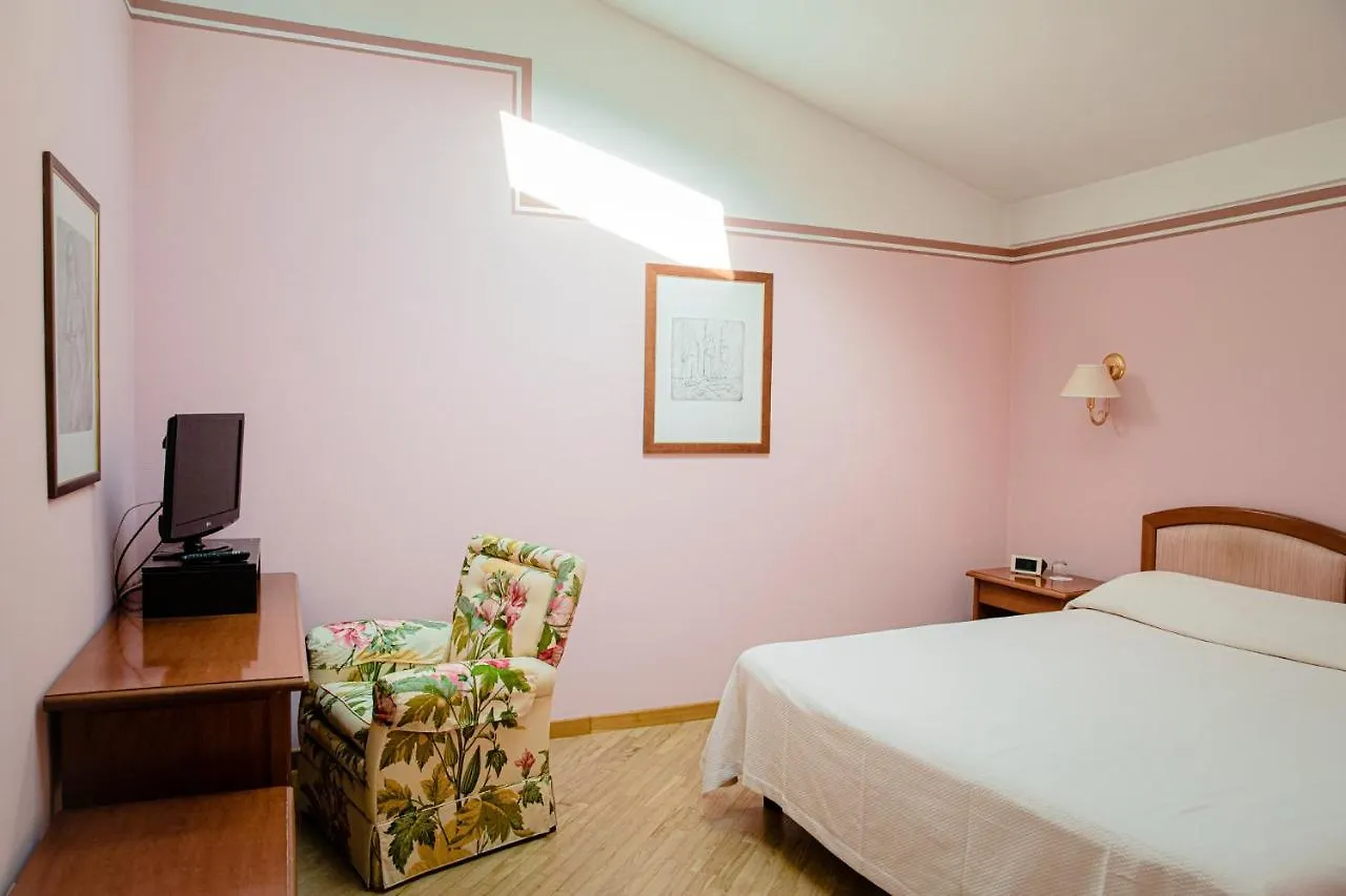 Hotel San Genesio Fabbrico 3*,