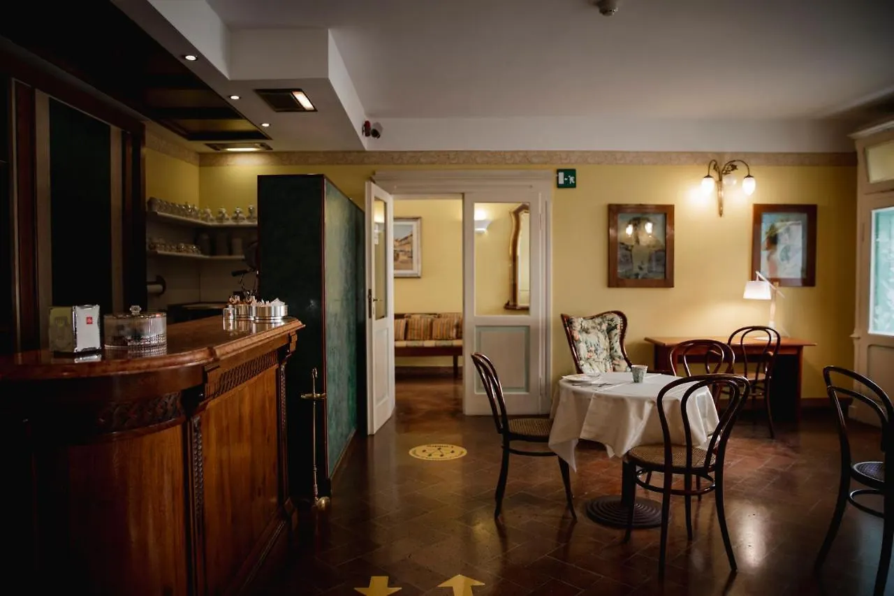 Hotel San Genesio Fabbrico 3*,  Italy