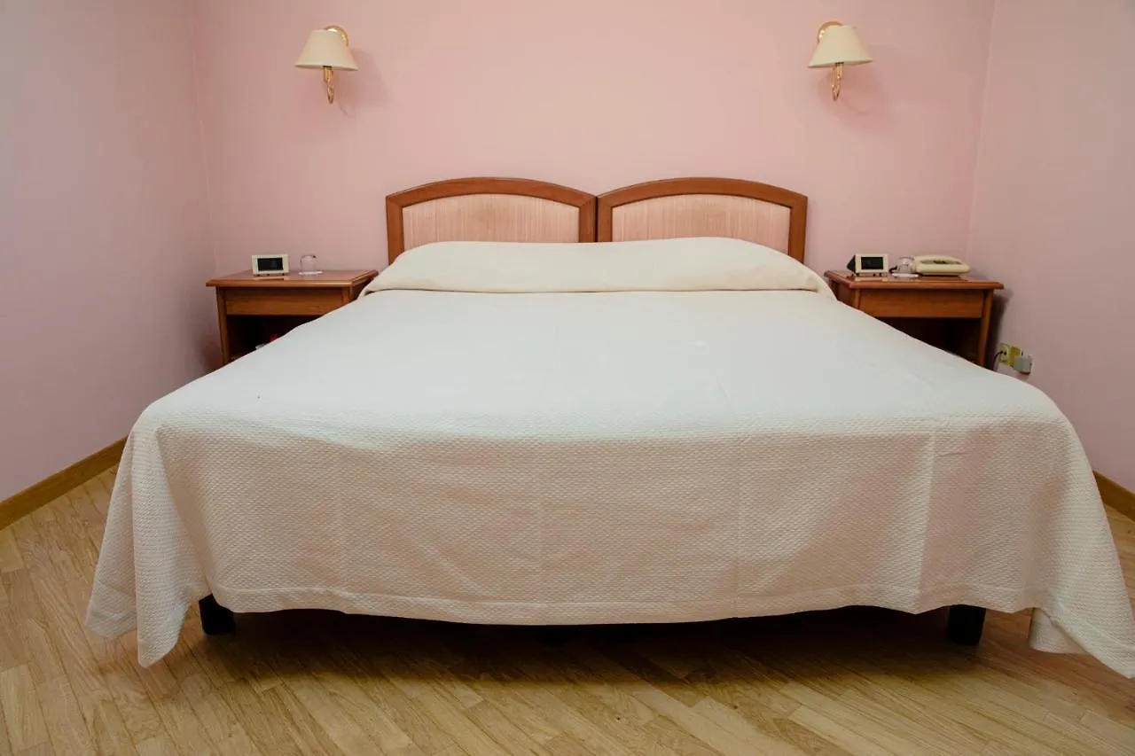 ***  Hotel San Genesio Fabbrico Italia